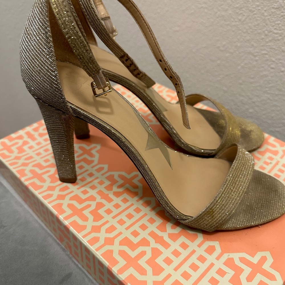 Gianni Bini Champagne Pop sandal